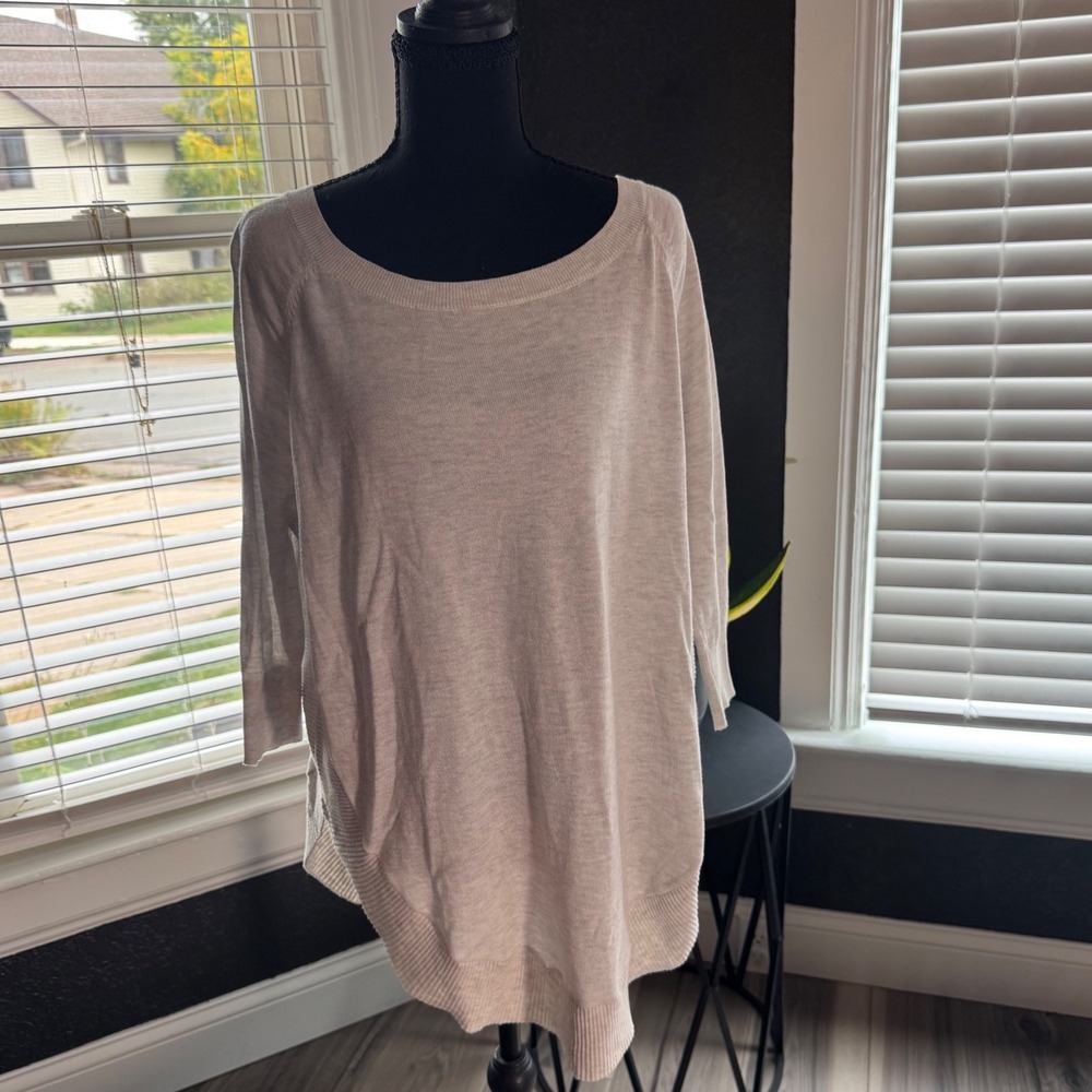 Womens Oatmeal Heather Knit Tunic Sweater Scoop Neck High Low Hem Small